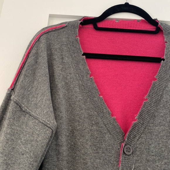 Franklin and Daysi reversible cardigan. Size medium. - Picture 7 of 10